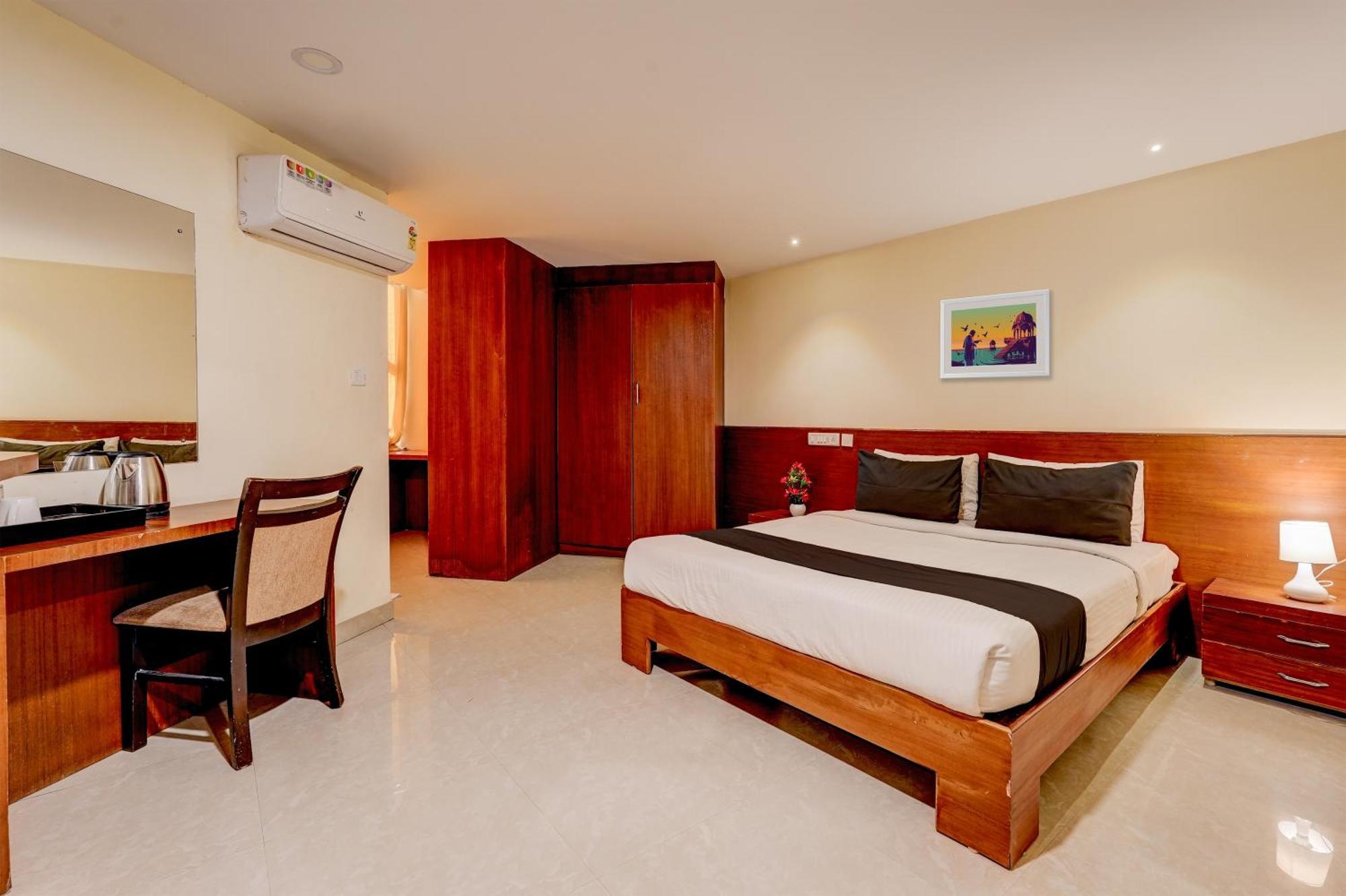 Hotel O V3R Residency Bangalore Buitenkant foto